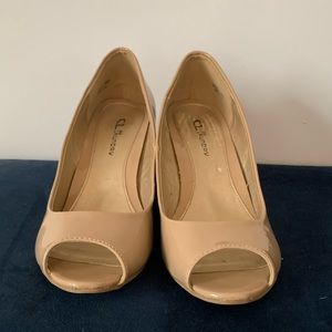 :chinese laundry: nude wedges